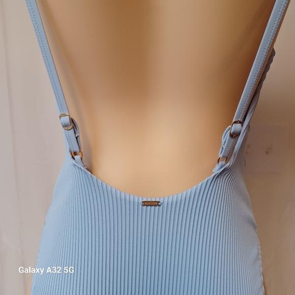 Hollister Blue Bikini Swimsuit With V-Neck and Bow Straps Size M - Picture 6 of 13